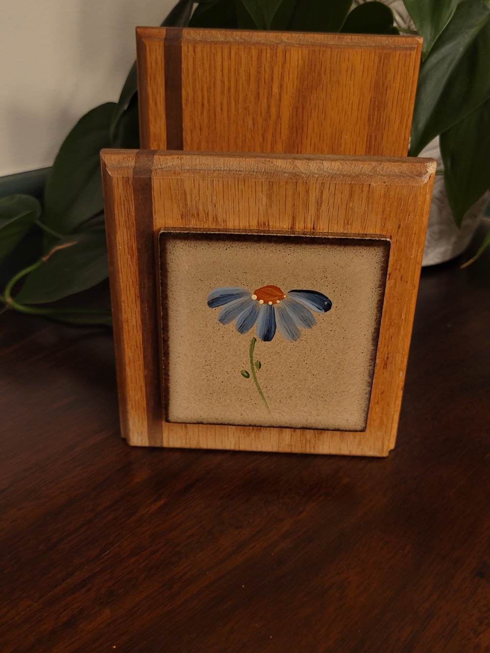 Hand-Painted Blue Daisy Ceramic Tile Wooden Napkin Holder